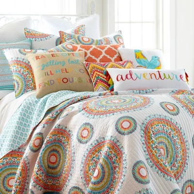 Mayla Medallion Quilt And Pillow Sham Set - Levtex Home 3 Mayla Medallion Quilt And Pillow Sham Set - Levtex Home