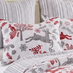 Winterland Holiday Quilt Set - Levtex Home 11 Winterland Holiday Quilt Set - Levtex Home -Levtex Home Sales GUEST 3ffe85dd c16e 4f3a bea5 26358f581139